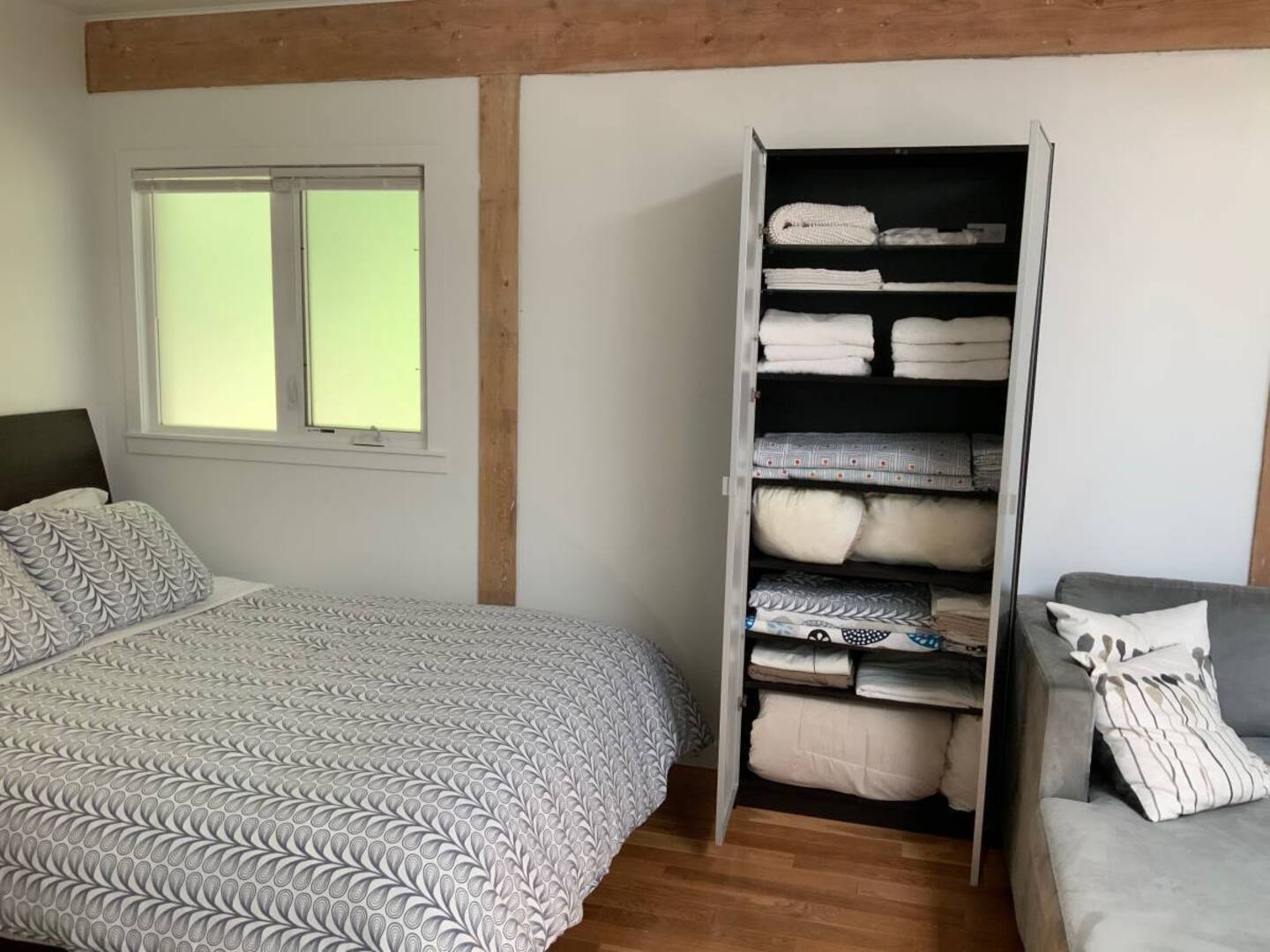 2bd01075-34b6-4e40-91e2-8c32cde25915